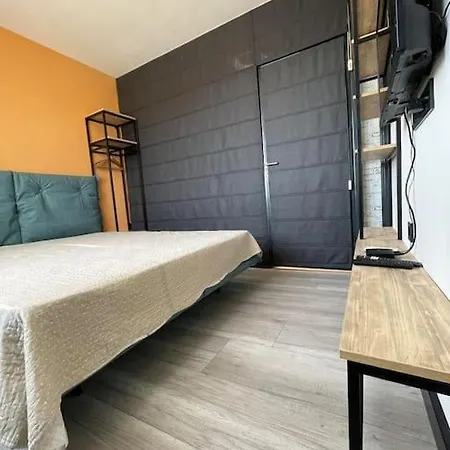 아파트 Cathedral *